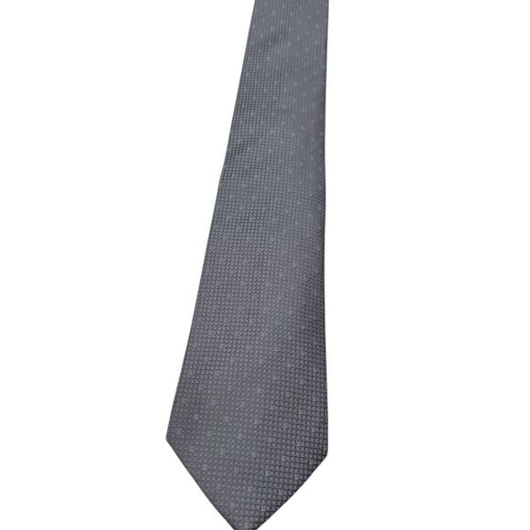 Louis Vuitton Silk Tie - Picture 2 of 5